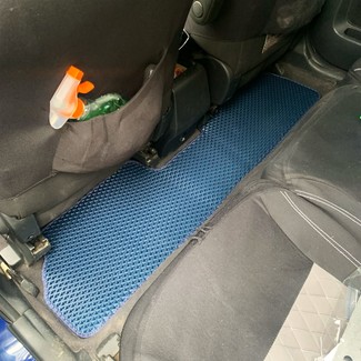 Коврики на Toyota Corolla Verso 2004 - 2010 в Новороссийске