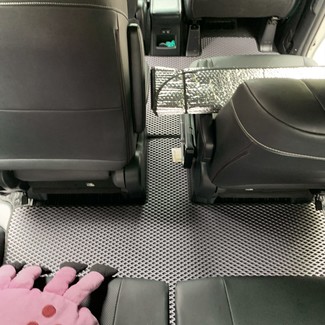 Коврики на Toyota Esquire (R80) 2014 - 2021 в Новороссийске