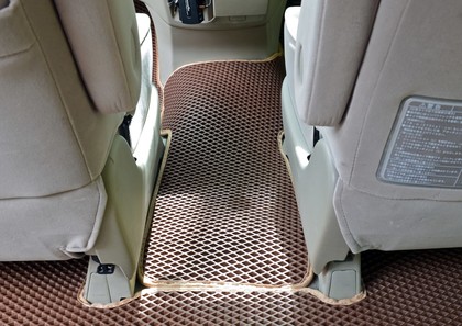 Коврики на Toyota Estima III 2006 - 2019 в Новороссийске