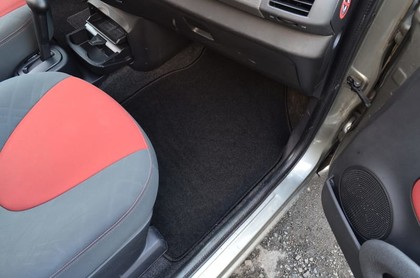 Ворсовые коврики на Nissan Micra (K12) 2003 - 2010 в Новороссийске