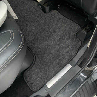 Ворсовые коврики на Land Rover Range Rover Sport I 2005 - 2013 в Новороссийске