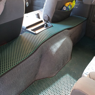 Коврики на Mitsubishi Delica 3 1986 - 1999 в Новороссийске