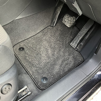 Коврики на Volkswagen Sharan II 2010 - 2022 в Новороссийске