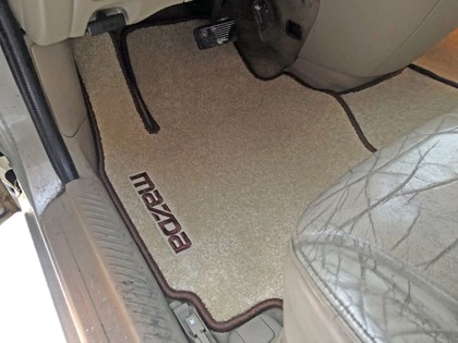Коврики на Mazda MPV II 1999 - 2006 в Новороссийске