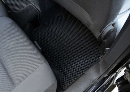 Коврики на Volkswagen Touran 2003 - 2015 в Новороссийске
