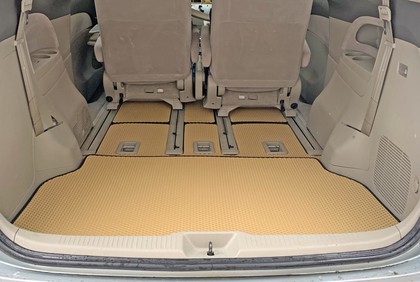 Коврики на Toyota Estima III 2006 - 2019 в Новороссийске