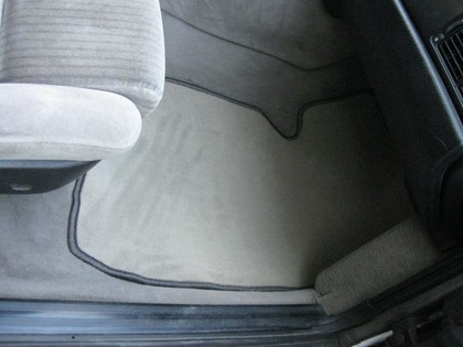 Ворсовые коврики на Audi 100 (C3) 1982 - 1991 в Новороссийске