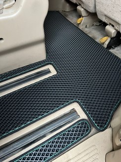 Коврики на Honda StepWGN II 2001 - 2005 в Новороссийске