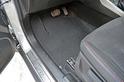 Ворсовые коврики на Suzuki Vitara 2014 - 2025 в Новороссийске