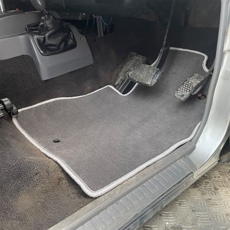 Ворсовые коврики на Toyota Land Cruiser Prado 70 1984 - 2025 в Новороссийске
