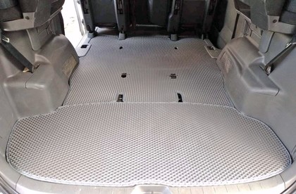 Коврики на Toyota Voxy (R70) 2007 - 2013 в Новороссийске