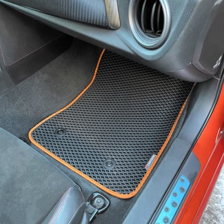 Коврики на Subaru BRZ 2012 - 2020 в Новороссийске