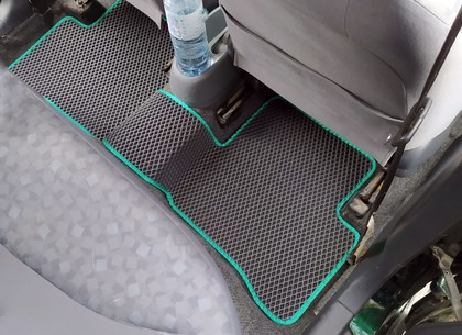 Коврики на Toyota Echo 1999 - 2006 в Новороссийске