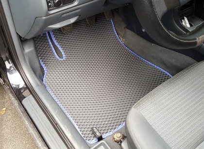 Коврики на Nissan Almera Classic (B10) 2006 - 2013 в Новороссийске