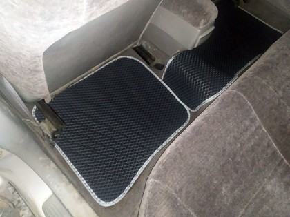Коврики на Toyota Sprinter (E11) 1995 - 2000 в Новороссийске