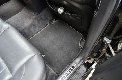 Коврики на Hyundai Genesis I 2008 - 2014 в Новороссийске