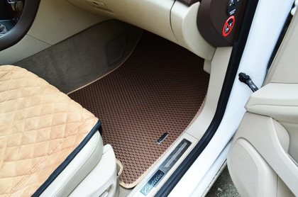 Коврики на Cadillac SRX II 2009 - 2017 в Новороссийске