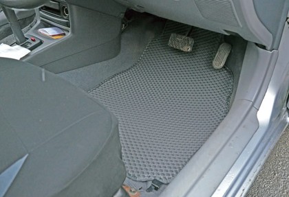 Ворсовые коврики на Toyota Starlet (P90) 1995 - 1999 в Новороссийске