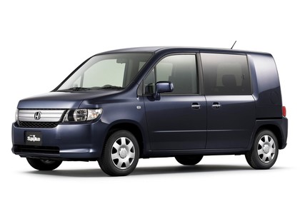 Коврики на Honda Mobilio Spike 2002 - 2008 в Новороссийске