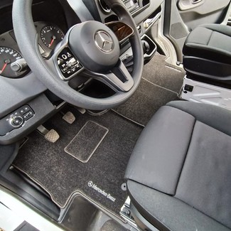 Коврики на Mercedes Sprinter (W907/W910) 2018 - 2025 в Новороссийске