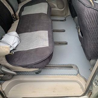 Коврики на Toyota Estima II 2000 - 2005 в Новороссийске