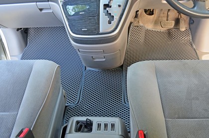 EVA коврики на Toyota Alphard (H10) 2002 - 2008 в Новороссийске