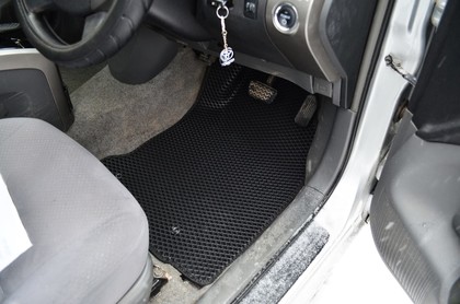 EVA коврики на Toyota Prius (20) 2004 - 2009 в Новороссийске