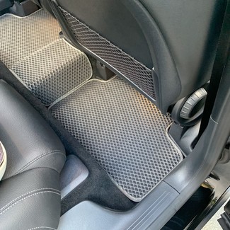 Коврики на Mercedes GLB (X247) 2019 - 2025 в Новороссийске