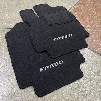 Ворсовые коврики на Honda Freed II 2016 - 2024 в Новороссийске Ворсовые коврики на Honda Freed II 2016 - 2024 в Новороссийске