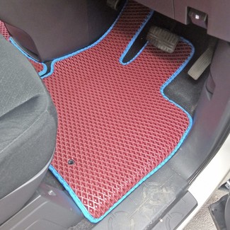 Коврики на Mitsubishi Delica D:5 2007 - 2025 в Новороссийске
