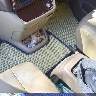Коврики на Toyota Grand Hiace 1999 - 2002 в Новороссийске