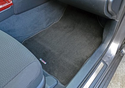 Ворсовые коврики на Toyota Camry (XV50) 2011 - 2018 в Новороссийске