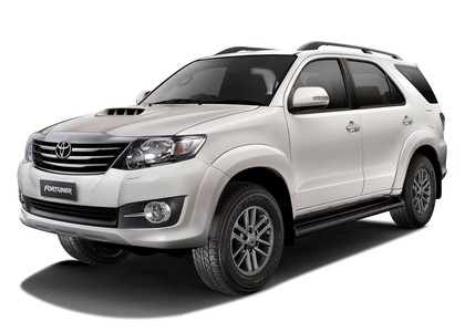 Коврики на Toyota Fortuner I 2004 - 2015 в Новороссийске