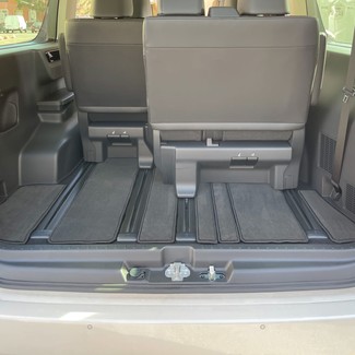 EVA коврики на Toyota Hiace (H300) 2019 - 2025 в Новороссийске
