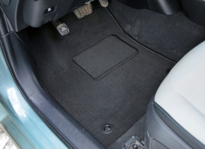 Коврики на Toyota Prius (50) 2015 - 2023 в Новороссийске