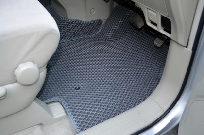 Коврики на Toyota Estima III 2006 - 2019 в Новороссийске