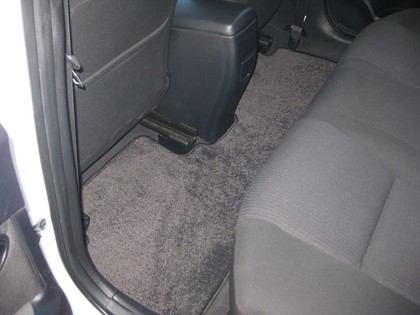 Коврики на Toyota Avensis III 2009 - 2018 в Новороссийске