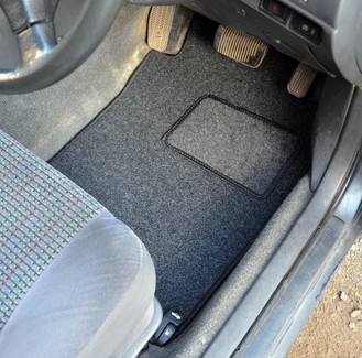 Коврики на Toyota Carina (T19) 1992 - 1996 в Новороссийске