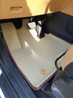 Ворсовые коврики на KIA Carnival IV 11 мест 2020 - 2026 в Новороссийске Ворсовые коврики на KIA Carnival IV 11 мест 2020 - 2026 в Новороссийске