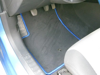 Коврики на Dodge Caliber 2006 - 2013 в Новороссийске