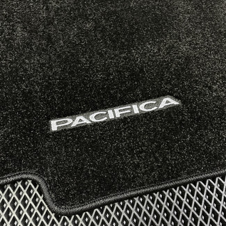EVA коврики на Chrysler Pacifica II 2016 - 2025 в Новороссийске