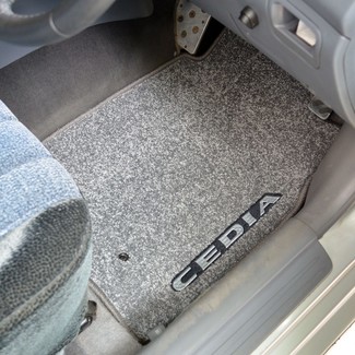 Коврики на Mitsubishi Lancer Cedia 2000 - 2004 в Новороссийске