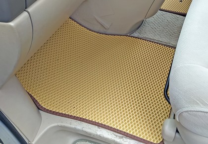 EVA коврики на Toyota Alphard (H10) 2002 - 2008 в Новороссийске