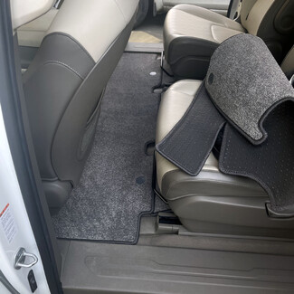 Ворсовые коврики на KIA Carnival IV 11 мест 2020 - 2026 в Новороссийске Ворсовые коврики на KIA Carnival IV 11 мест 2020 - 2026 в Новороссийске