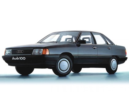 Ворсовые коврики на Audi 100 (C3) 1982 - 1991 в Новороссийске