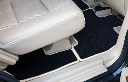 Коврики на Lincoln Navigator III 2006 - 2017 в Новороссийске