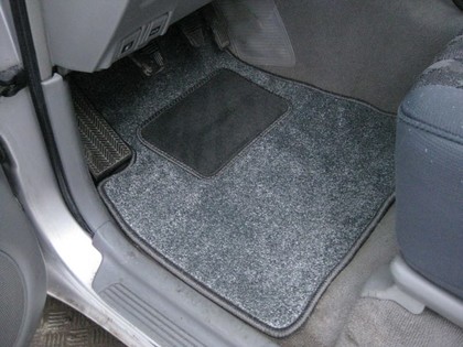 Ворсовые коврики на Toyota Land Cruiser 105 1998 - 2002 в Новороссийске