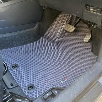 Ворсовые коврики на Toyota Corolla Axio (E16) 2012 - 2025 в Новороссийске