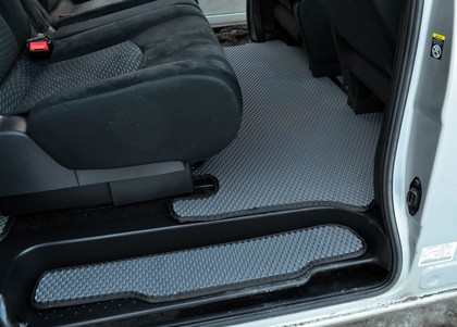 Коврики на Nissan Serena (C26) 2010 - 2016 в Новороссийске