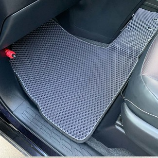 Коврики на Toyota Esquire (R80) 2014 - 2021 в Новороссийске